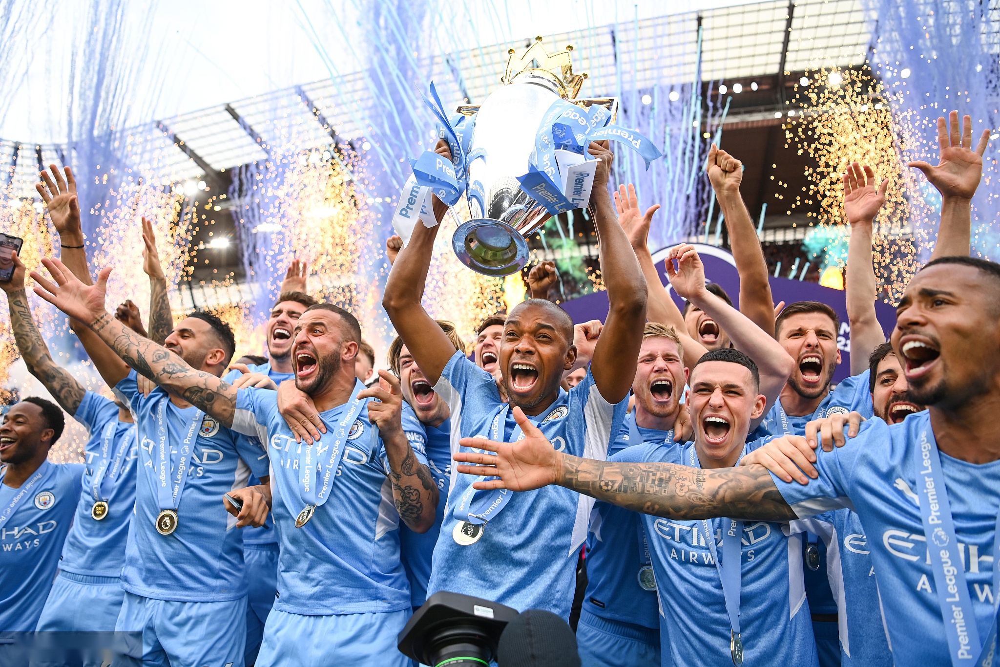 衅依然能保 衅依然能保